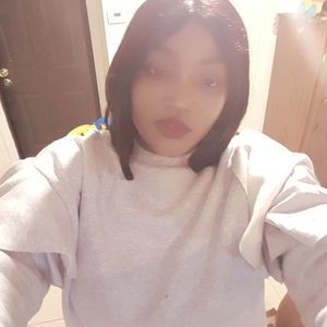 Meet your Posher, Camille